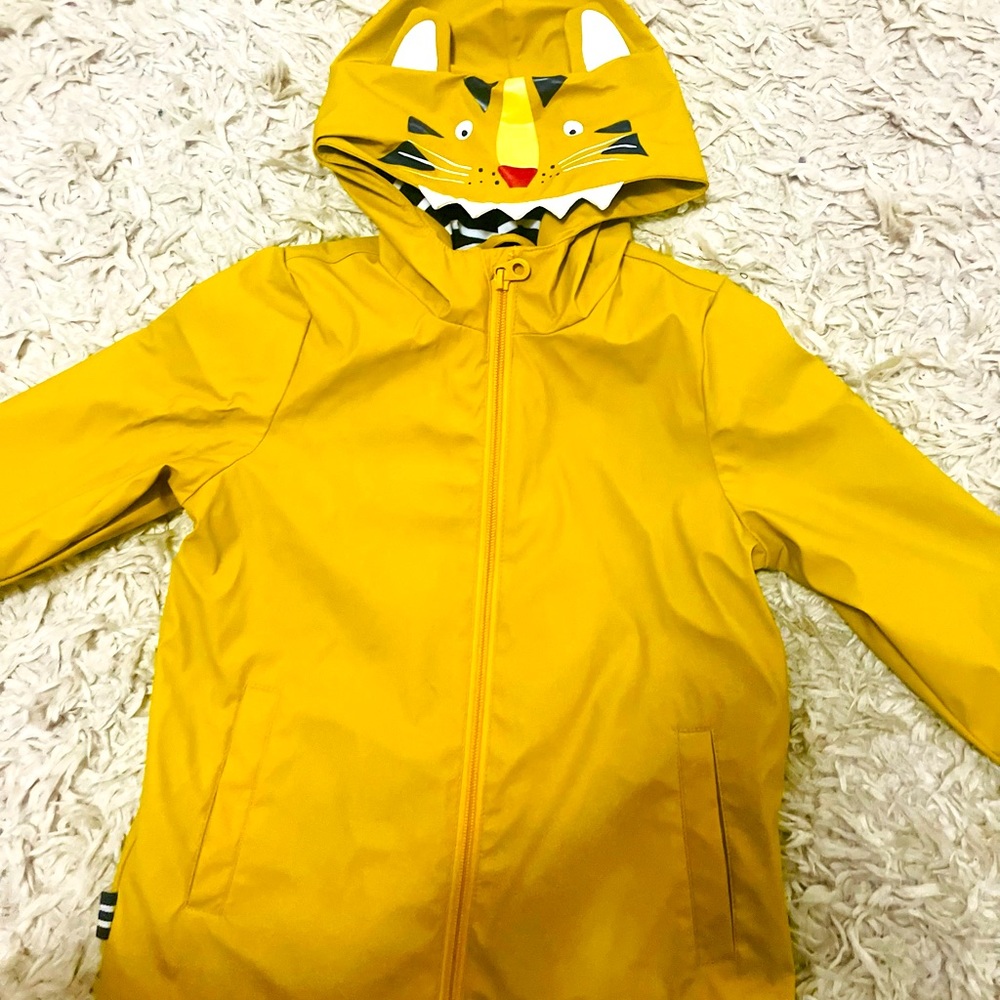 Toddler boys waterproof fleece jacket* almost brand new*